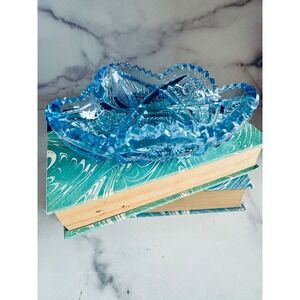 Vintage Blue Pressed Glass Candy Dish Starburst Sawtooth Rim Heart Nappy Bowl 6"